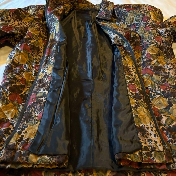 Quilted Zip Floral Print Long Sleeve Pockets Fully lined Women’s Jacket Sz M - Picture 9 of 9